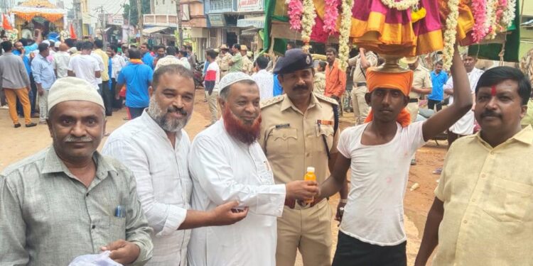 ಎರಡು ಧರ್ಮದವರು ಸೇರಿ ಒಟ್ಟಾಗಿ ಆಚರಿಸುವ ಮಾರಮ್ಮನ ಹಬ್ಬ – ಸೌಹಾರ್ದ ಕಥೆ