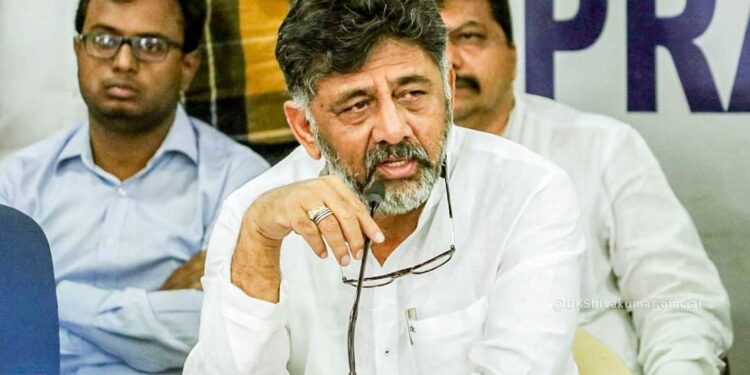 ಚುನಾವಣಾ ಆಯೋಗದ ಅಧಿಕಾರ ಕಸಿದುಕೊಂಡ ರಾಜ್ಯ ಸರ್ಕಾರ : ಡಿ.ಕೆ.ಶಿವಕುಮಾರ್‌ ಕಿಡಿ