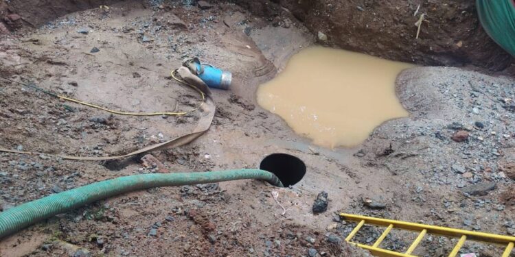 ವರುಣ ಕಹಳೆಗೆ ರಾಜಧಾನಿಯಲ್ಲಿ ನೆರೆ : ರಣ ಮಳೆಗೆ ಜೀವ ತೆತ್ತ ಕೂಲಿ ಕಾರ್ಮಿಕರು!