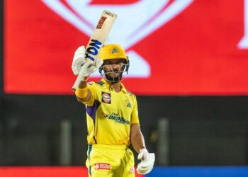 ಚೌಧರಿ ದಾಳಿಗೆ ಎಡವಿದ ಹೈದರಾಬಾದ್: ಚೆನ್ನೈಗೆ ರೋಚಕ ಜಯ