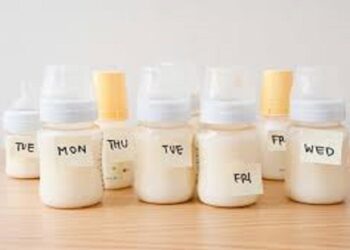 118 ಲೀಟರ್‌ ಎದೆಹಾಲು ಮಾರಿದ ಅಮೆರಿಕ ಮಹಿಳೆ!