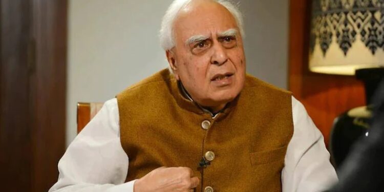 ಕಾಂಗ್ರೆಸ್ಗೆ ಗುಡ್ ಬೈ ಹೇಳಿದ ಕಪಿಲ್ ಸಿಬಲ್ : ಸಮಾಜವಾದಿ ಪಕ್ಷದಿಂದ ರಾಜ್ಯಸಭೆಗೆ ನಾಮಪತ್ರ ಸಲ್ಲಿಕೆ