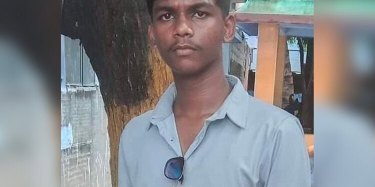 ವಿದ್ಯಾರ್ಥಿಗಳ ಹೊಡೆದಾಟದಲ್ಲಿ ಒಬ್ಬ ಸಾವು: ಶಿಕ್ಷಕ ಅಮಾನತು