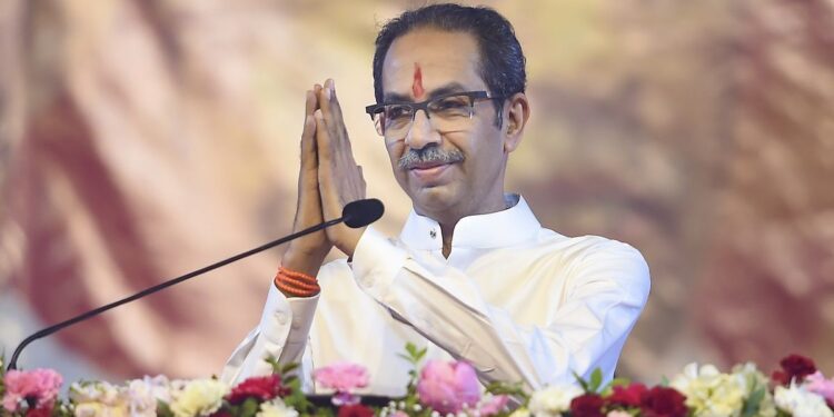 ರಾಜಕೀಯ ಬಿಕ್ಕಟ್ಟಿನ ನಡುವೆ ಮುಖ್ಯಮಂತ್ರಿ ಉದ್ಧವ್ ಠಾಕ್ರೆಗೆ ಕರೋನಾ ಪಾಸಿಟಿವ್!