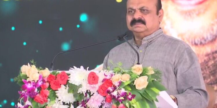 ಎರಡು ವರ್ಷದಲ್ಲಿ ಅಮೃತ ನಗರೋತ್ಥಾನ ಯೋಜನೆ ಪೂರ್ಣಗೊಳಿಸಲು ಸಿಎಂ ಬೊಮ್ಮಾಯಿ ಸೂಚನೆ