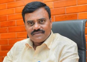 ನಾನೇನು ಇವನಿಗೆ ಹೆದರಿಕೊಳ್ಳಬೇಕಾ: ಎಚ್‌.ಕುಮಾರಸ್ವಾಮಿಗೆ ಜೆಡಿಎಸ್‌ ಶಾಸಕ ತಿರುಗೇಟು