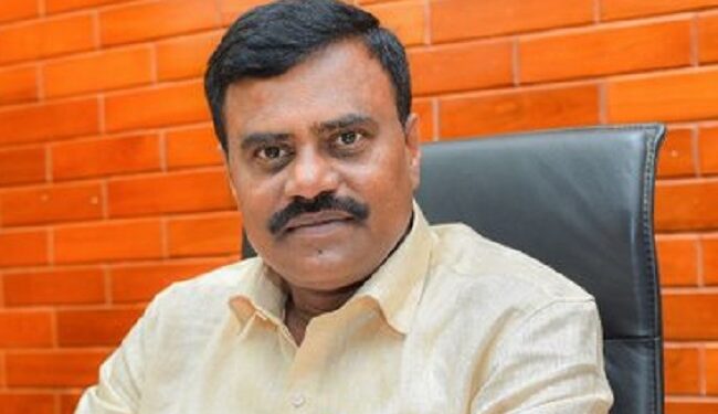 ನಾನೇನು ಇವನಿಗೆ ಹೆದರಿಕೊಳ್ಳಬೇಕಾ: ಎಚ್‌.ಕುಮಾರಸ್ವಾಮಿಗೆ ಜೆಡಿಎಸ್‌ ಶಾಸಕ ತಿರುಗೇಟು