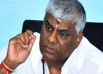 ಎಚ್.ಡಿ. ರೇವಣ್ಣ ಮತ ಸಿಂಧು:  ಕಾಂಗ್ರೆಸ್‌ ಬಿಜೆಪಿ ದೂರು ತಿರಸ್ಕೃತ