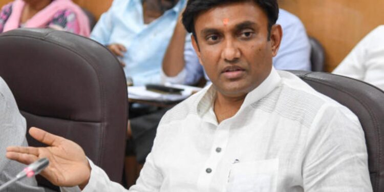 ಈ ನೆಲದ ಕಾನೂನು ಗೌರವಿಸಲೇಬೇಕು,  ಪ್ರತಿಭಟನೆ ಹೆಸರಿನಲ್ಲಿ ದಾಂಧಲೆ ಸರಿಯಲ್ಲ : ಸಚಿವ ಸುಧಾಕರ್‌