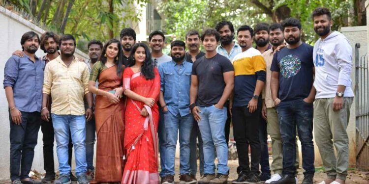 ಮೊದಲ ನೋಟದಲ್ಲಿ ನಿರೀಕ್ಷೆ ಹೆಚ್ಚಿಸಿದ ‘ದೂರದರ್ಶನ’