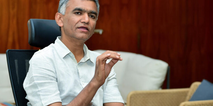 ಬಡವರ ಮೇಲೆ ಹೆಚ್ಚಿನ ತೆರಿಗೆ ಹಾಕಿ, ಶ್ರೀಮಂತರಿಗೆ ತೆರಿಗೆ ವಿನಾಯ್ತಿ ನೀಡುತ್ತಿದ್ದಾರೆ : ಕೃಷ್ಣ ಭೈರೇಗೌಡ ಕಿಡಿ