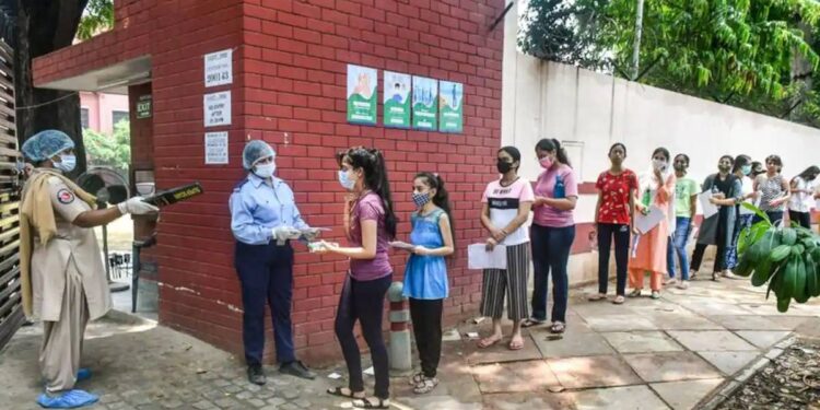 ಕೇರಳ ನೀಟ್ ಪರೀಕ್ಷೆ ವಿವಾದ; ಘಟನೆ ಕಾಲ್ಪನಿಕ ಎಂದು ಹೇಳಿದ ಪರೀಕ್ಷಾಧಿಕಾರಿ