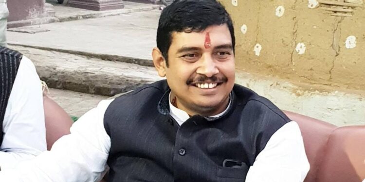 ಸುಪ್ರೀಂಕೋರ್ಟ್ ಎದುರು ಬೆಂಕಿ ಹಚ್ಚಿಕೊಂಡಿದ್ದ ಸಂತ್ರಸ್ತೆ‌ : ಅತ್ಯಾಚಾರ ಪ್ರಕರಣದಲ್ಲಿ BSP ಸಂಸದ ಖುಲಾಸೆ!