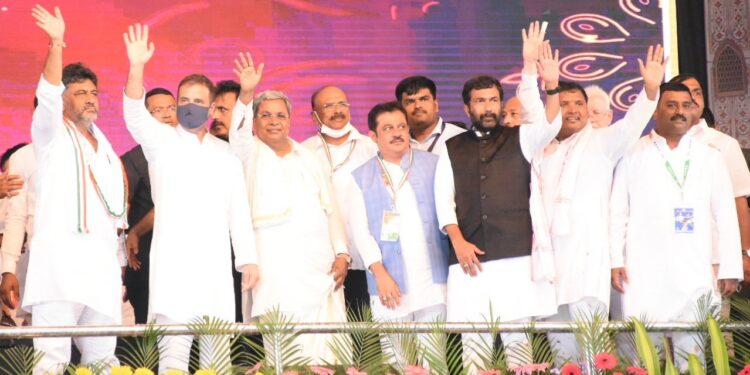 ಇದು ಗೂಗ್ಲಿಯೂ ಹೌದು ; ಮೊದಲ ಬಾಲಿಗೆ ಸಿಕ್ಸರೂ ಹೌದು!