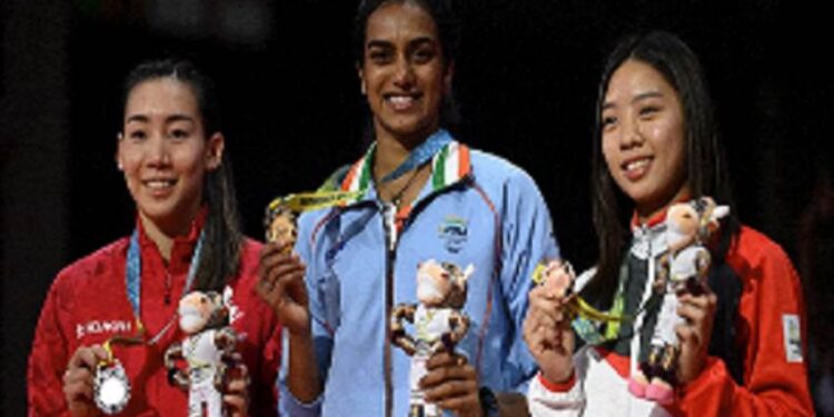 ಕಾಮನ್ ವೆಲ್ತ್: ಹ್ಯಾಟ್ರಿಕ್ ಚಿನ್ನ ಗೆದ್ದು ಇತಿಹಾಸ ಬರೆದ ಬ್ಯಾಡ್ಮಿಂಟನ್ ತಾರೆಗಳು!