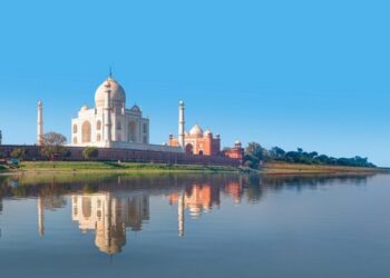 ಅಪಾಯಮಟ್ಟದಲ್ಲಿ ಹರಿಯುತ್ತಿರುವ ಯಮುನಾ ನದಿ: ದೆಹಲಿಯಲ್ಲಿ ಕಟ್ಟೆಚ್ಚರ!