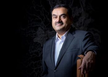 ಮೂರನೇ ಸ್ಥಾನಕ್ಕೆ ಕುಸಿದ ಗೌತಮ್ ಅದಾನಿ!