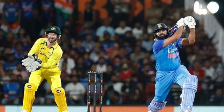 ರೋಹಿತ್ ಅಬ್ಬರಕ್ಕೆ ಮಂಕಾದ ಆಸ್ಟ್ರೇಲಿಯಾ: ಭಾರತಕ್ಕೆ 6 ವಿಕೆಟ್ ರೋಚಕ ಜಯ