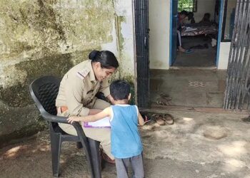 ಚಾಕಲೇಟ್‌ ಕೊಡದ ಅಮ್ಮನನ್ನು ಜೈಲಿಗೆ ಹಾಕಿ; 3 ವರ್ಷದ ಮಗು ಪೊಲೀಸರಿಗೆ ದೂರು!