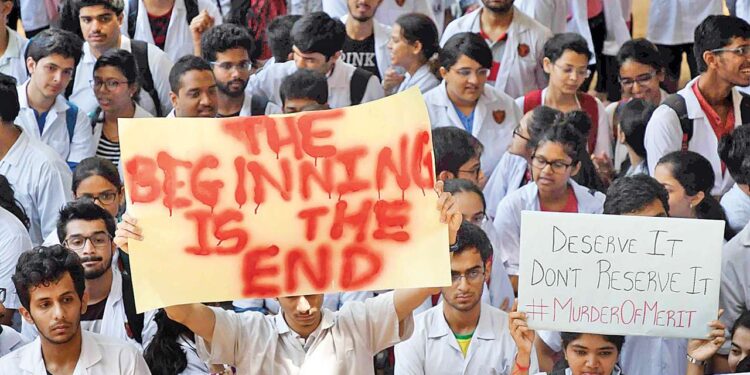 ಇವಿಎಸ್ ಕೋಟಾದಲ್ಲಿ ಮೀಸಲಾತಿ ಪಡೆಯುವಾಗ ಮೆರಿಟ್ ಗೆ ಅನ್ಯಾಯ ಆಗೊದಿಲ್ವೆ?