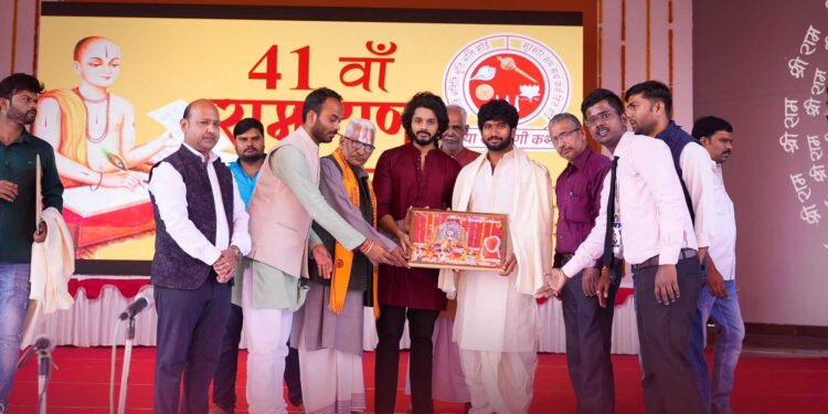 ಅಯೋಧ್ಯೆಗೆ ಭೇಟಿ ನೀಡಿದ ಹನು-ಮಾನ್ ಚಿತ್ರತಂಡ