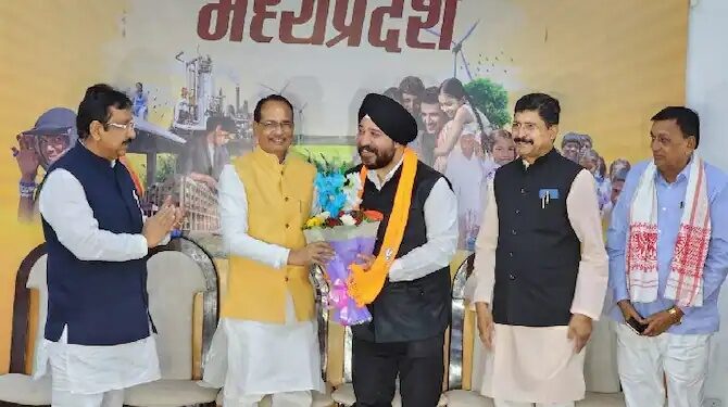 ಮಧ್ಯಪ್ರದೇಶ; ಬಿಜೆಪಿ ಸೇರ್ಪಡೆಯಾದ ಮಾಜಿ ಸಿಎಂ ಕಮಲ್ನಾಥ್ ಆಪ್ತ