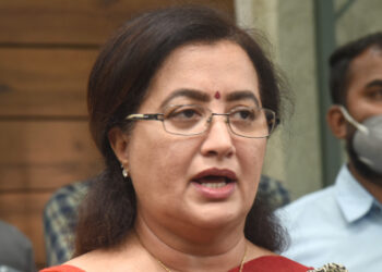 ಬಿಜೆಪಿಗೆ ಸುಮಲತಾ ಆಪ್ತರ ಸೇರ್ಪಡೆ; ಸಂಸದರು ಬಿಜೆಪಿ ಸೇರೋದು ಯಾವಾಗ ?