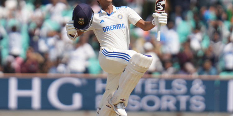 ಜೈಸ್ವಾಲ್‌ ʻಯಶಸ್ವಿʼ ಡಬಲ್‌ ಹಂಡ್ರೆಡ್‌: 557 ರನ್‌ಗಳ ಬೃಹತ್‌ ಟಾರ್ಗೆಟ್‌ ಚೇಸ್‌ ಮಾಡಬೇಕಿದೆ ಇಂಗ್ಲೆಂಡ್‌…