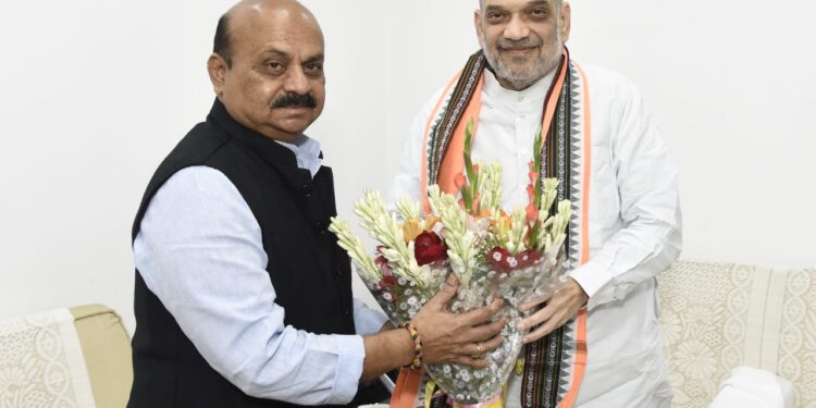 ಅಡಕತ್ತರಿಯಲ್ಲಿ ಸಿಲುಕಿದ್ರಾ ಬಸವರಾಜ ಬೊಮ್ಮಾಯಿ?