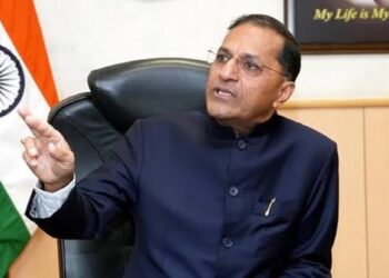 ಚುನಾವಣಾ ಆಯುಕ್ತರ ಸ್ಥಾನಕ್ಕೆ ರಾಜೀನಾಮೆ ನೀಡಿದ ಅರುಣ್ ಗೋಯೆಲ್ – ರಾಷ್ಟ್ರ ರಾಜಕಾರಣದಲ್ಲಿ ಸಂಚಲನ !