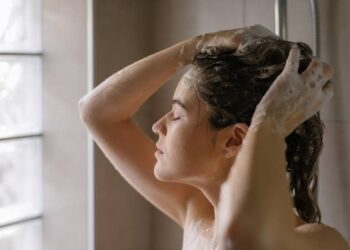 ಜಿಮ್ ನಲ್ಲಿ ಸ್ನಾನ ! ಮಾಲ್ ಗಳಲ್ಲಿ ವಾಶ್ ರೂಮ್ ಬಳಕೆ – ಬೆಂಗಳೂರಿಗರ ಸ್ಥಿತಿ ಶೋಚನೀಯ ! 