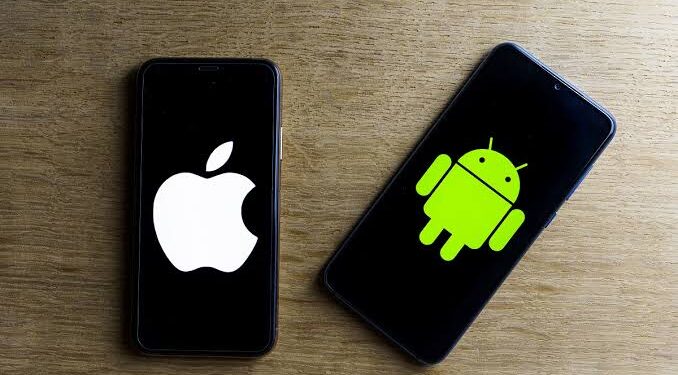 ನಿಲ್ಲಲಿದ್ಯಾ ಆ್ಯಪಲ್​ V/S ಆಂಡ್ರಾಯ್ಡ್ ಕದನ ?! ಹೊಸ ಆವಿಷ್ಕಾರದೊಂದಿಗೆ ಐಪೋನ್ !