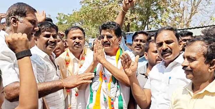 ರಾಜ್ಯದಲ್ಲಿ ಕಾಂಗ್ರೆಸ್ ನ ಗ್ಯಾರಂಟಿ ಅಲೆ ಜೋರಾಗಿದೆ ಎಂದ ವೆಂಕಟರಮಣೇಗೌಡ ! ಗೆಲುವು ನಂದೇ ಎಂದ ಸ್ಟಾರ್ ಚಂದ್ರು