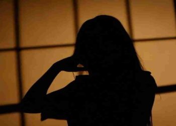 ಪತ್ನಿಯನ್ನು ಕಾಲ್‌ ಗರ್ಲ್‌ ಮಾಡಲು ಮುಂದಾಗಿದ್ಯಾಕೆ ಗಂಡ..?