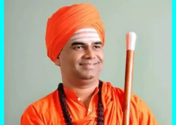 ಚುನಾವಣಾ ಕಣದಿಂದ ಹಿಂದೆ ಸರಿದ ದಿಂಗಾಲೇಶ್ವರ ಶ್ರೀ!