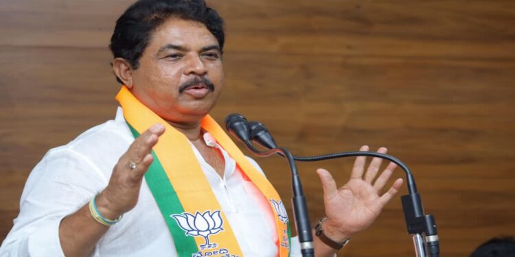 ‘ನನ್ನ ರಾಜೀನಾಮೆ ಕೇಳ್ತಿರೋದು ಸರಿಯಾಗಿದೆ’ ಕಾರಣ ಇಷ್ಟೆ..!!