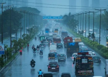 ರಾಜ್ಯದಲ್ಲಿ ಭಾರೀ ಮಳೆ, ಹಲವು ಕಡೆ ಸಂಕಷ್ಟದ ಸರಮಾಲೆ..