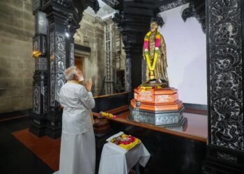 ಧ್ಯಾನ ಆರಂಭಿಸಿದ ನರೇಂದ್ರ ಮೋದಿ