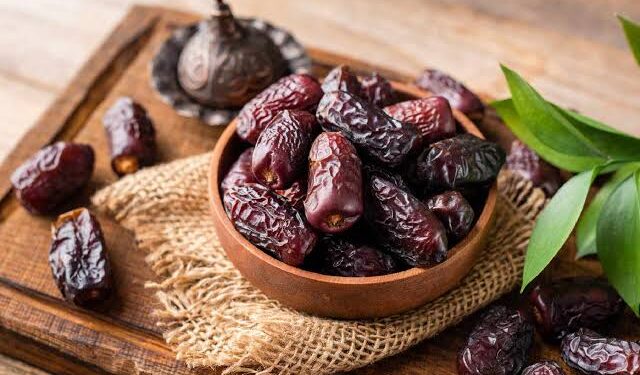 Health benefits of dates:ಪ್ರತಿದಿನ ಖರ್ಜೂರ ತಿನ್ನೋದ್ರಿಂದ ಏನೆಲ್ಲಾ ಪ್ರಯೋಜವಿದೆ ಗೊತ್ತಾ?