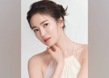 Glass skin: ಹೀಗೆ ಮಾಡುವುದರಿಂದ ಕೊರಿಯನ್ನರಂತ ಗ್ಲಾಸಿ ಸ್ಕಿನ್‌ ನಿಮ್ಮದಾಗುತ್ತದೆ.!