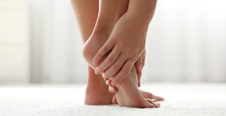 ಈ ಮನೆಮದ್ದುಗಳಿಂದ ನಿಮ್ಮ ಪಾದದ ಊತ ಬೇಗನೆ ನಿವಾರಣೆಯಾಗುತ್ತದೆ.!