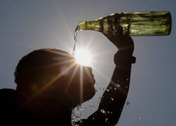 ಯಾದಗಿರಿಯಲ್ಲಿ ದಾಖಲಾಯ್ತು 44 ಡಿಗ್ರಿ ತಾಪಮಾನ ! ಮನೆಯಿಂದ ಹೊರಬಾರದ ಜನ ರಸ್ತೆಗಳು ಖಾಲಿ ಖಾಲಿ !