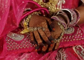 ಮತ್ತು ಬರುವ ಔಷಧಿ ನೀಡಿ ಮನೆ ಮಂದಿಯಿಂದ ರೇಪ್