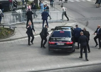 ಸ್ಲೋವಾಕಿಯಾ ಪ್ರಧಾನಿ ಮೇಲೆ ಗುಂಡಿನ ದಾಳಿ