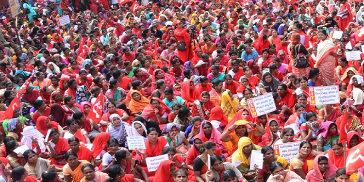 ಅಂಗನವಾಡಿ ಕಾರ್ಯಕರ್ತೆಯರಿಗೆ, ಸಹಾಯಕರಿಗೆ ಸಿಗದ ಸಂಬಳ!