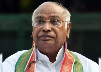 ಎಐಸಿಸಿ ಅಧ್ಯಕ್ಷ ಮಲ್ಲಿಕಾರ್ಜುನ ಖರ್ಗೆ ತರಾಟೆಗೆ ತೆಗೆದುಕೊಂಡ ಚುನಾವಣಾ ಆಯೋಗ