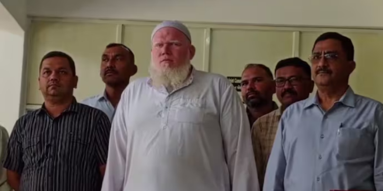 ಹಿಂದು ಕಾರ್ಯಕರ್ತನ ಕೊಲೆಗೆ ಸಂಚು; ಮೌಲ್ವಿ ಅರೆಸ್ಟ್