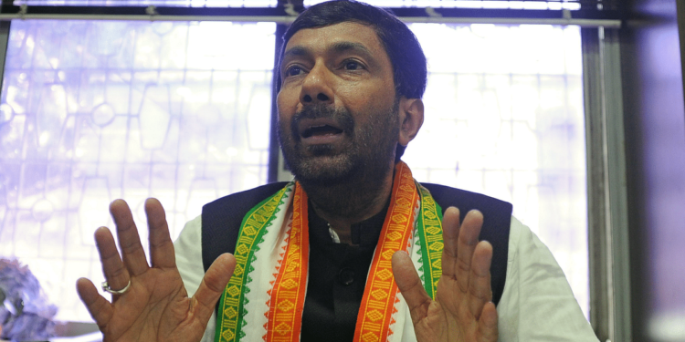 ಹೀರೋ ಆದ್ರೂ ಅಷ್ಟೆ, ಜೀರೋ ಆದ್ರೂ ಅಷ್ಟೆ ! ದರ್ಶನ್ ಪ್ರಕರಣದ ಬಗ್ಗೆ ಸಲೀಂ ಅಹ್ಮದ್ ಖಡಕ್ ಮಾತು !