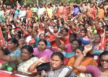 ಸರ್ಕಾರಿ ಶಾಲೆಗಳಲ್ಲಿ LKG ಹಾಗೂ UKG ಸೇರ್ಪಡೆಗೆ ಕಾರ್ಯಕರ್ತೆಯರ ಆಕ್ರೋಶ !