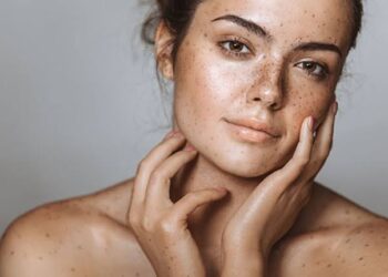 Pigmentation: ಮುಖದ ಮೇಲೆ ಬಂಗು ಬಂದ್ರೆ, ಈ ಮನೆ ಮದ್ದುಗಳನ್ನು ಬಳಸಿ.!